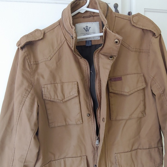 Men's Jacket - Picture 1 of 3